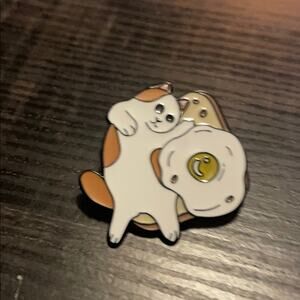 Cat with Toast and Egg Pin Brooch Kitten